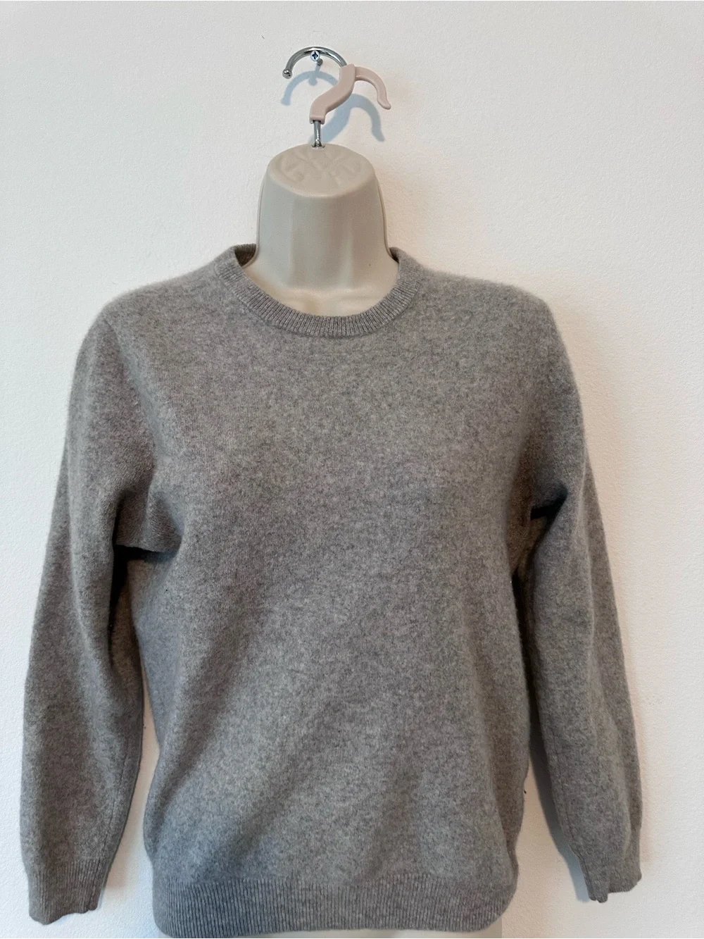 Zara classic crewneck